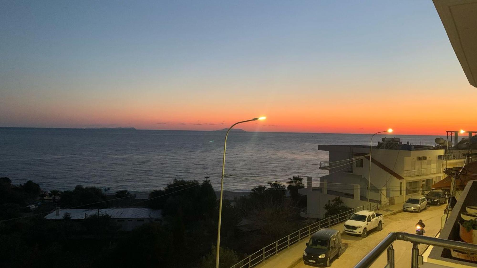 Sunset Views Apartment Himare Exterior photo